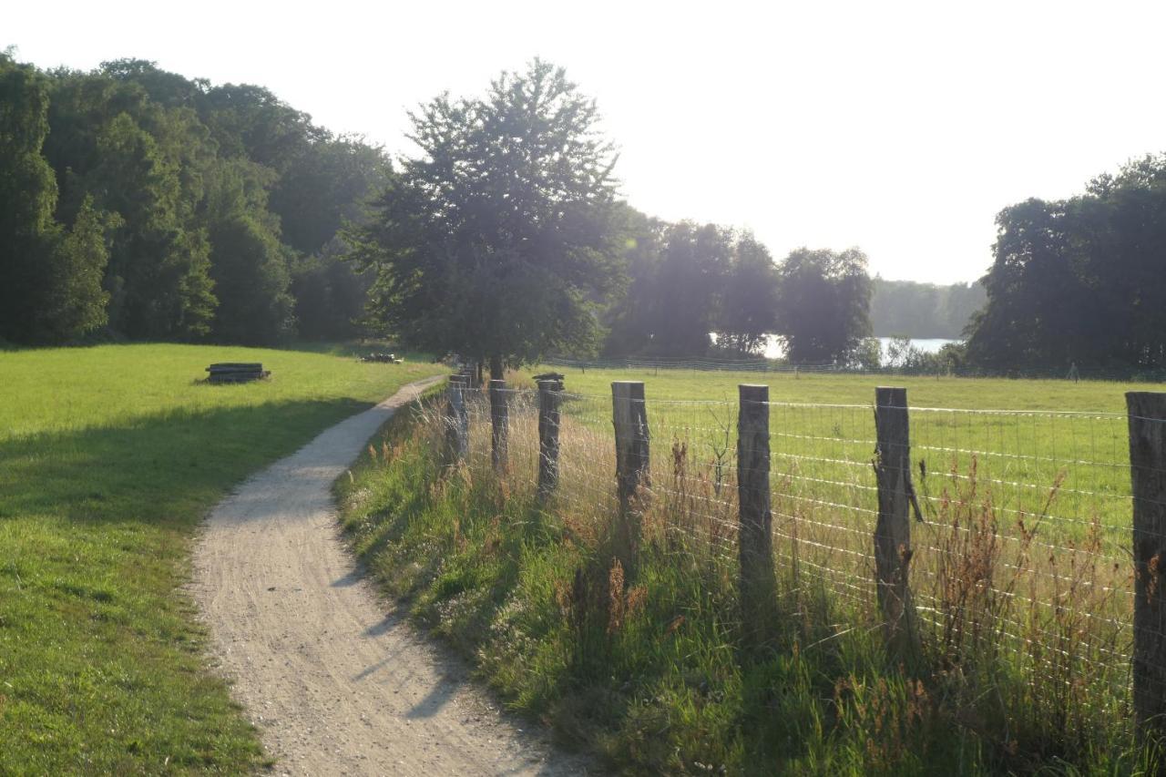 Ferienzimmer Suhrer Seeblick Plön Exterior foto